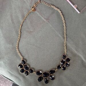 Elegant Black and Gold Floral Necklace